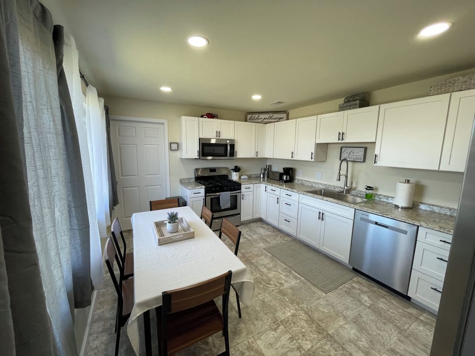 Well stocked dine-in kitchen.