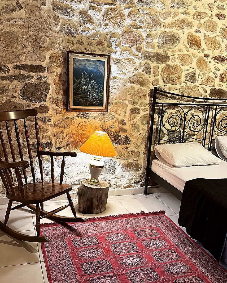 Classic Room, Balcony