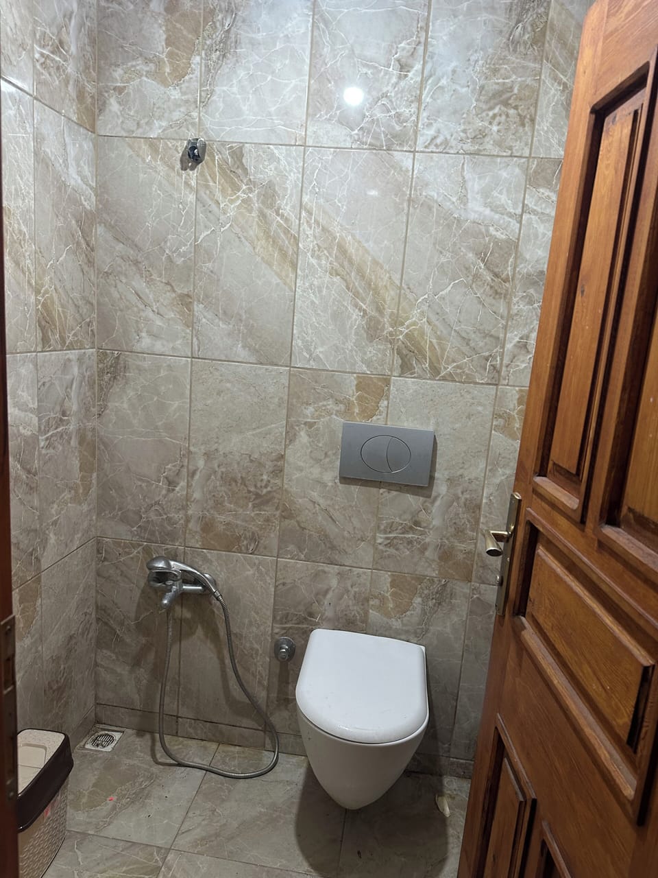 Classic Room, Balcony | Bathroom | Hair dryer, towels, soap, toilet paper