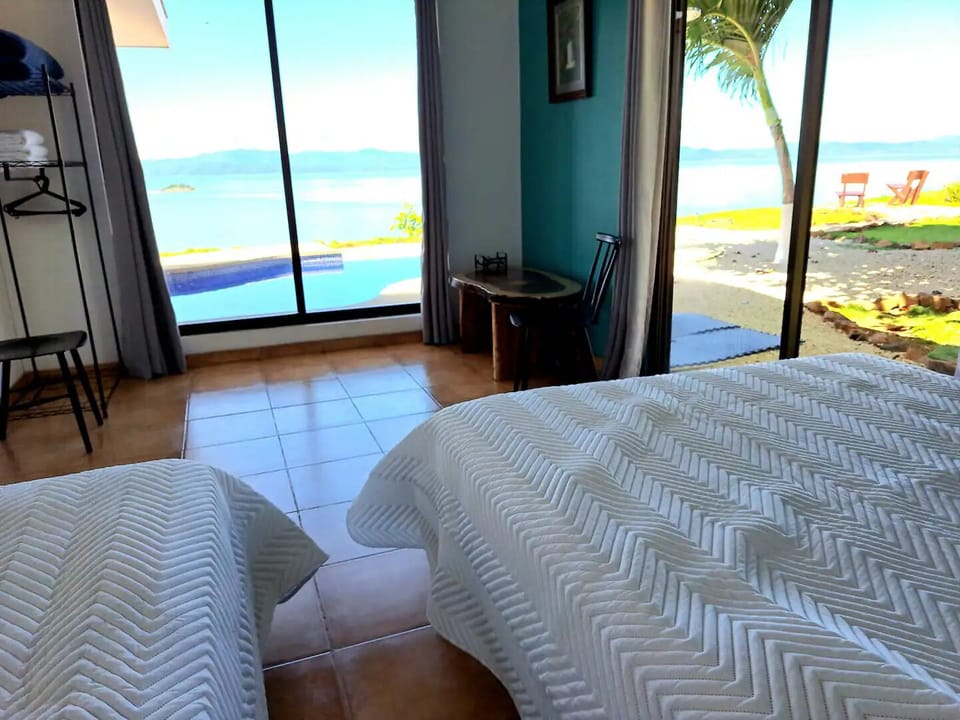 Family House | 2 bedrooms, iron/ironing board, free WiFi, bed sheets