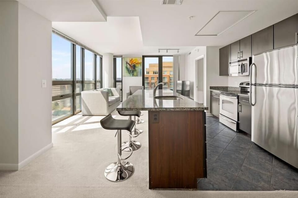 South Arlington Arlington 1 Bedroom Kitchen