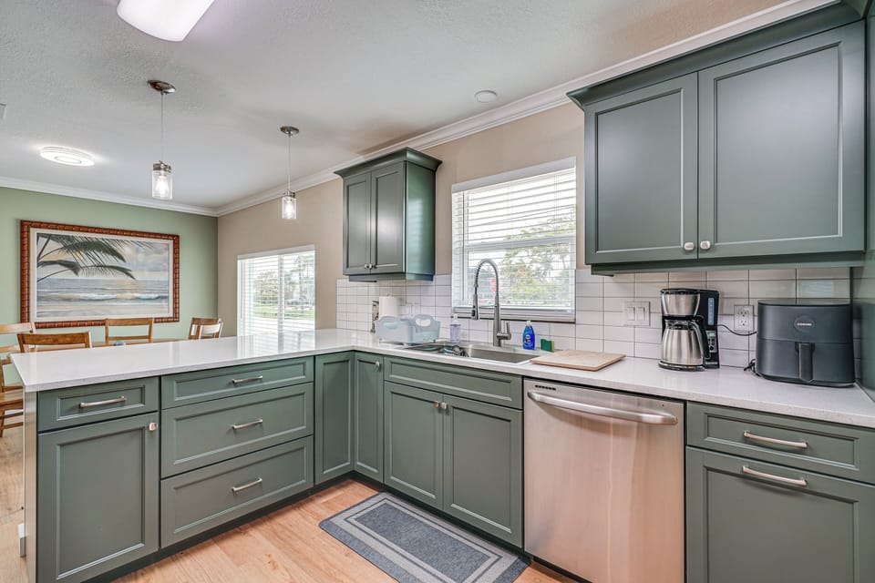 Kitchen | Toaster | Blender | Drip Coffee Maker