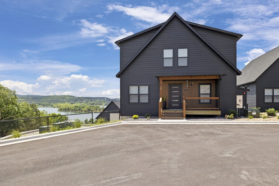 Sports Suite - Exterior Facade