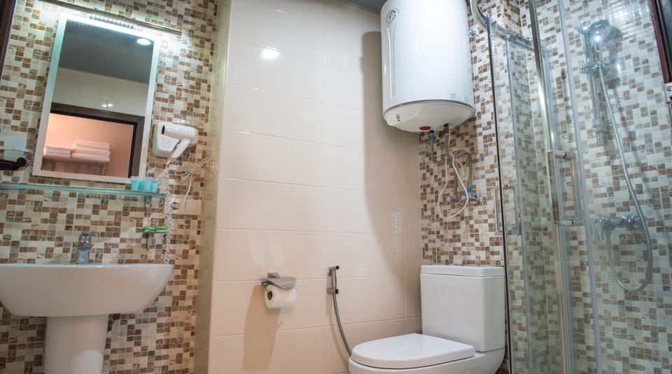 Bathroom shower