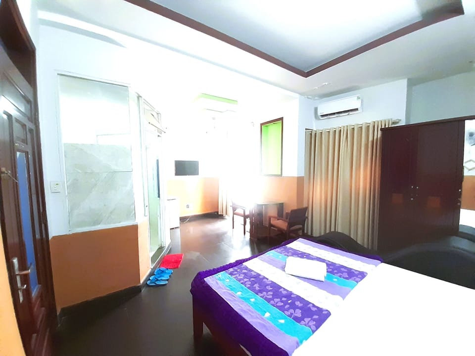 Standard Double Room | Minibar, desk, laptop workspace, free WiFi