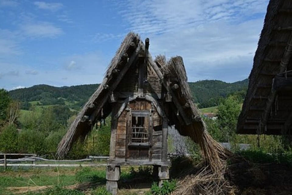 Surroundings [summer] (1-5 km)