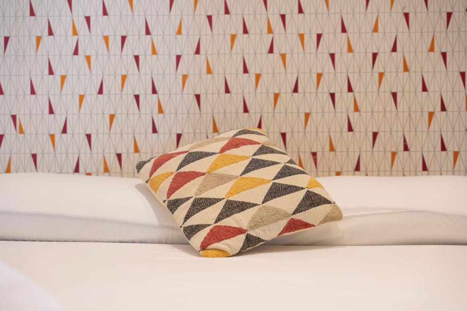 Double Room, Ensuite | Down comforters, iron/ironing board, free WiFi, bed sheets