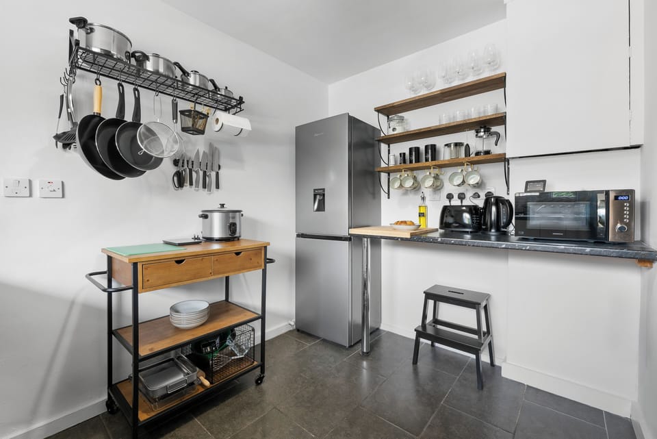 Kitchen (2)