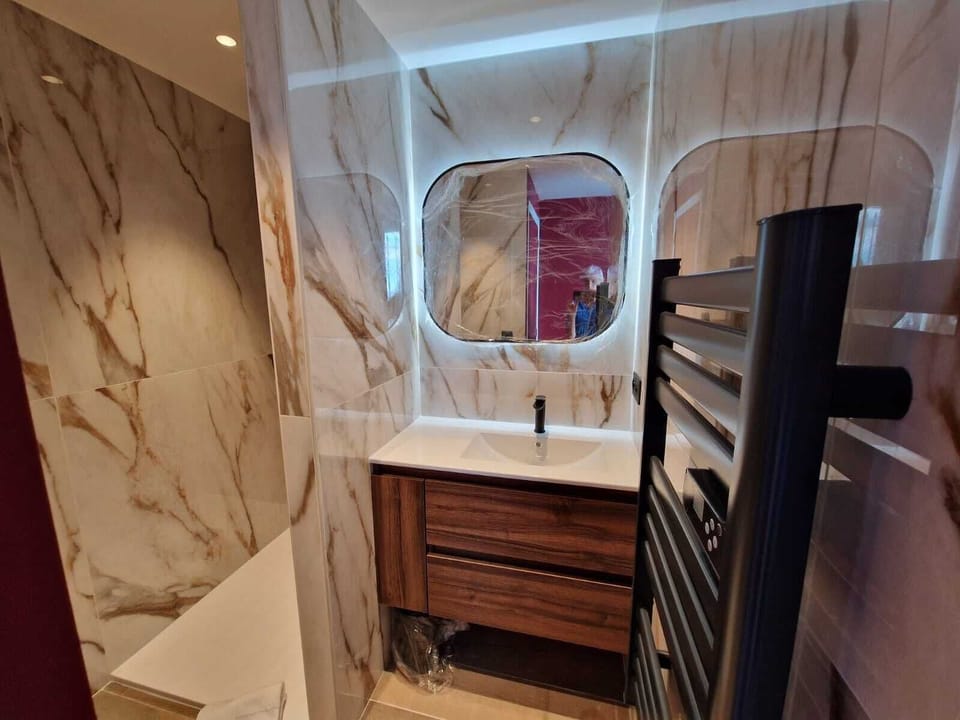 Panoramic Double Room, Sea View | Bathroom