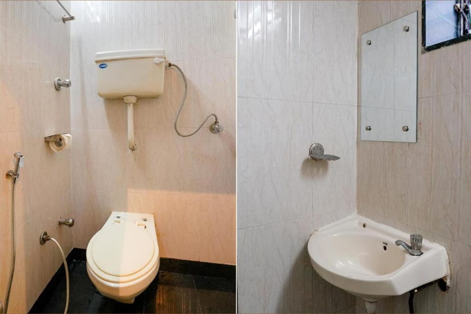 Shower, rainfall showerhead, free toiletries, towels