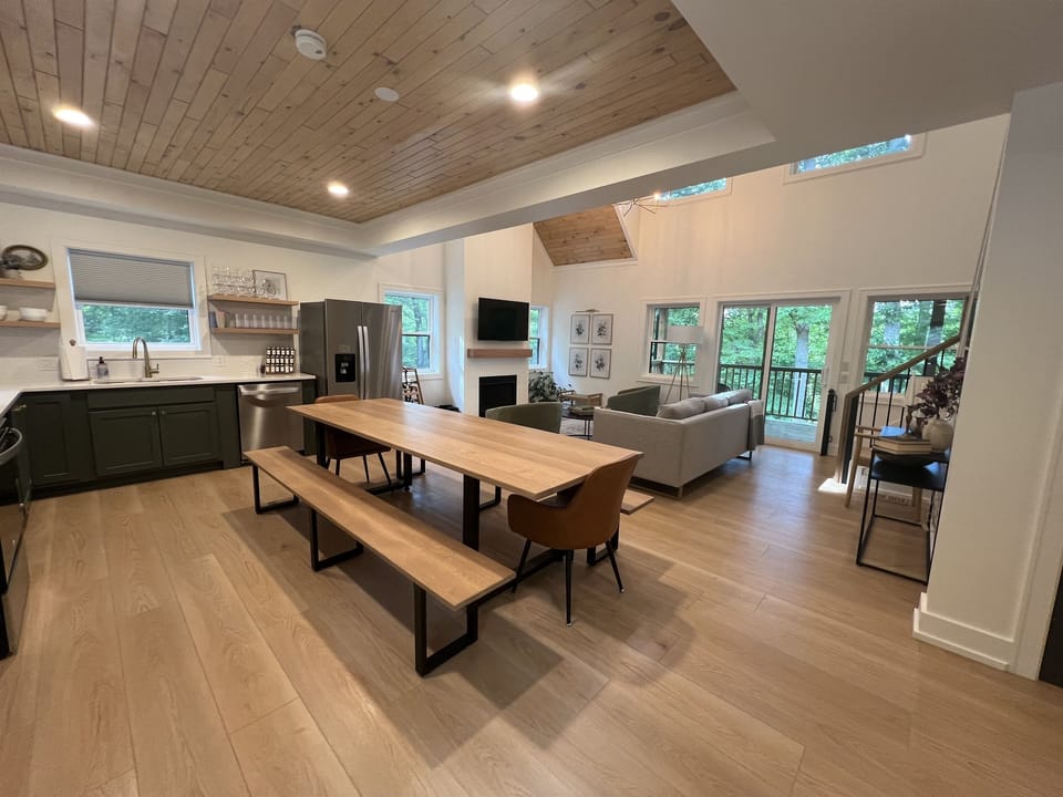 Kitchen & Living Room