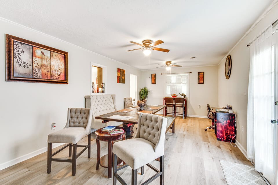 House (3 Bedrooms) | Interior