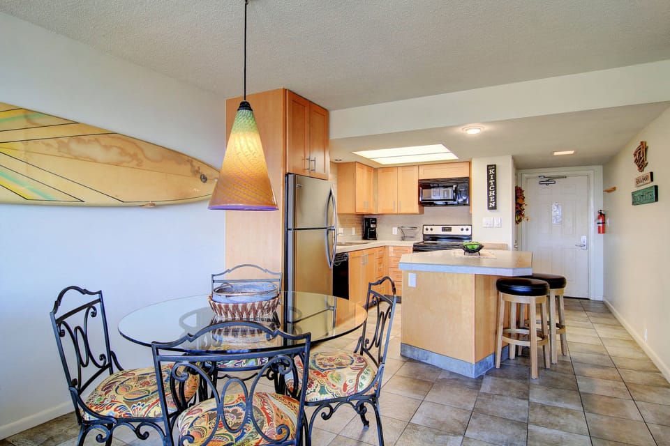 Dining Room/Kitchen