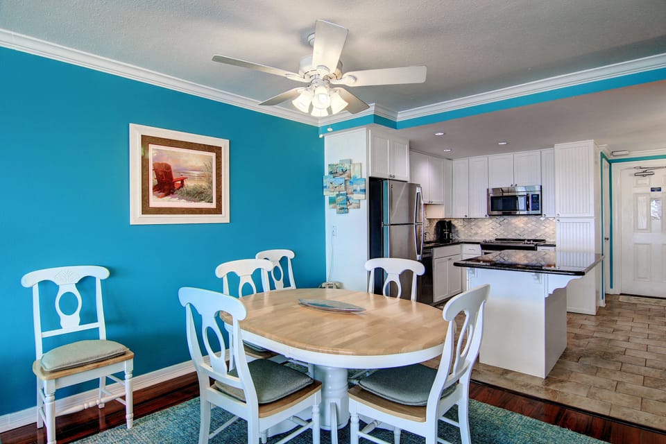 Dining Room/Kitchen