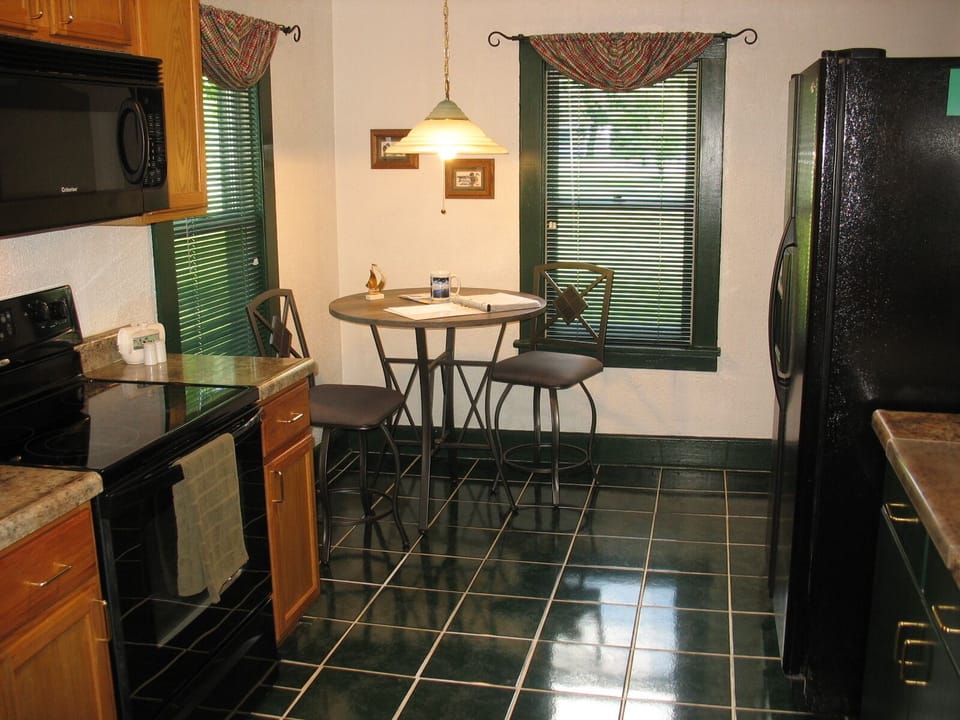 Breakfast area!