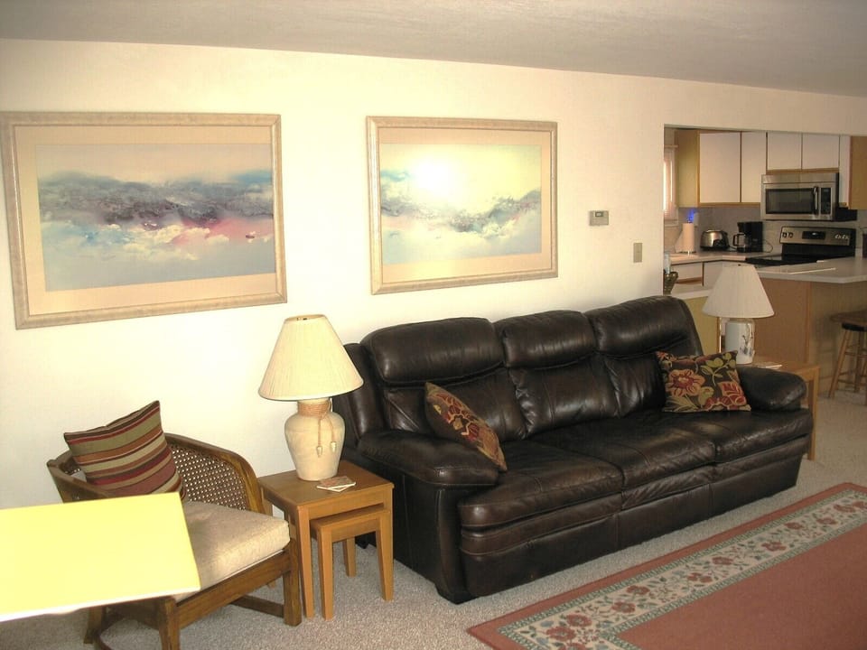 Plenty of living room seating!