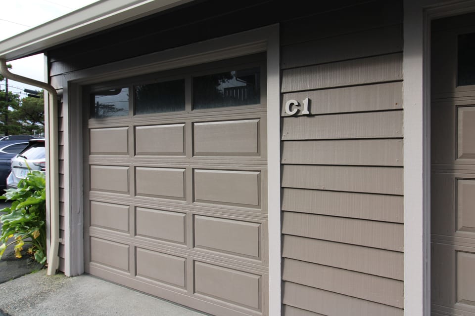 C-1 garage