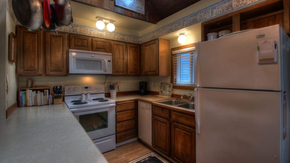 Calipso Cottage Kitchen - Calipso Cottage kitchen.