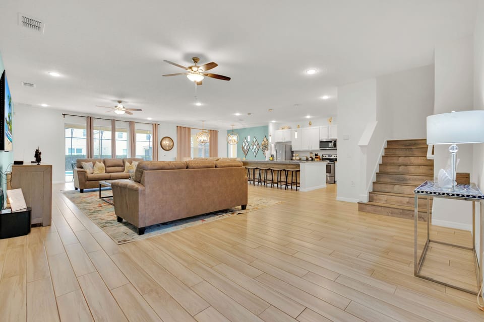 Living Room (1)