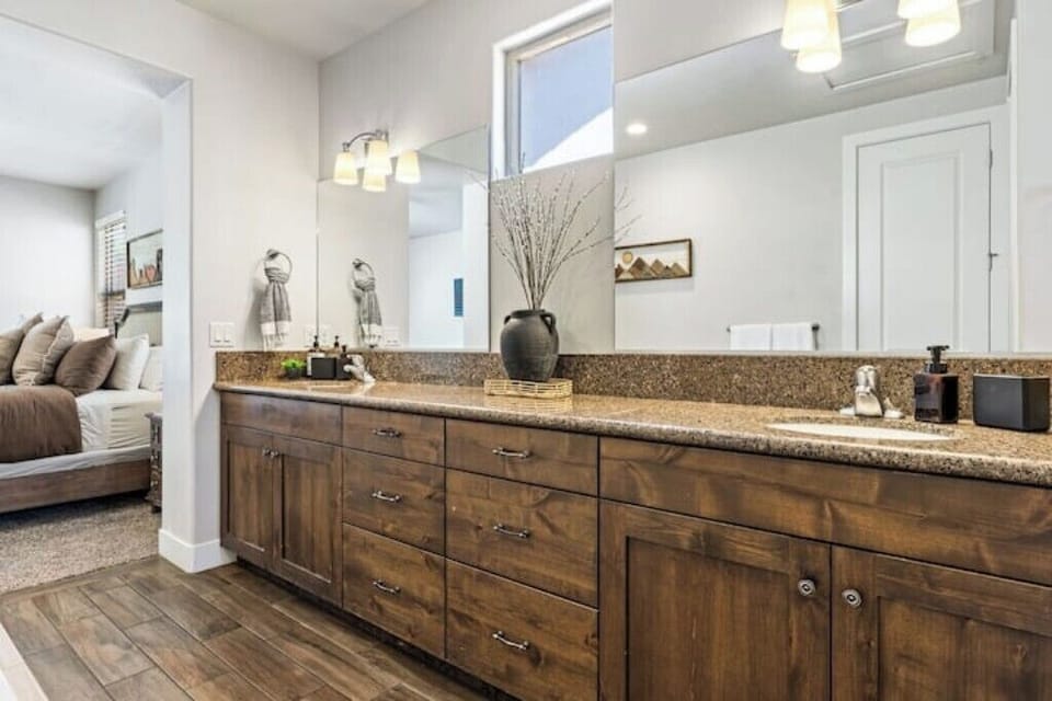Master Bath