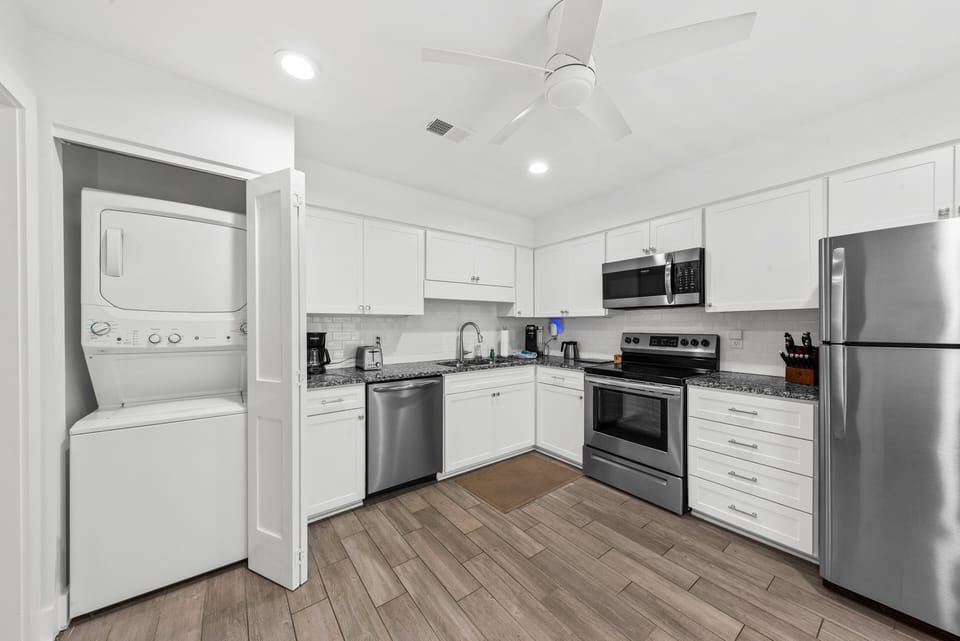 Laundry closet with stacked washer/dryer