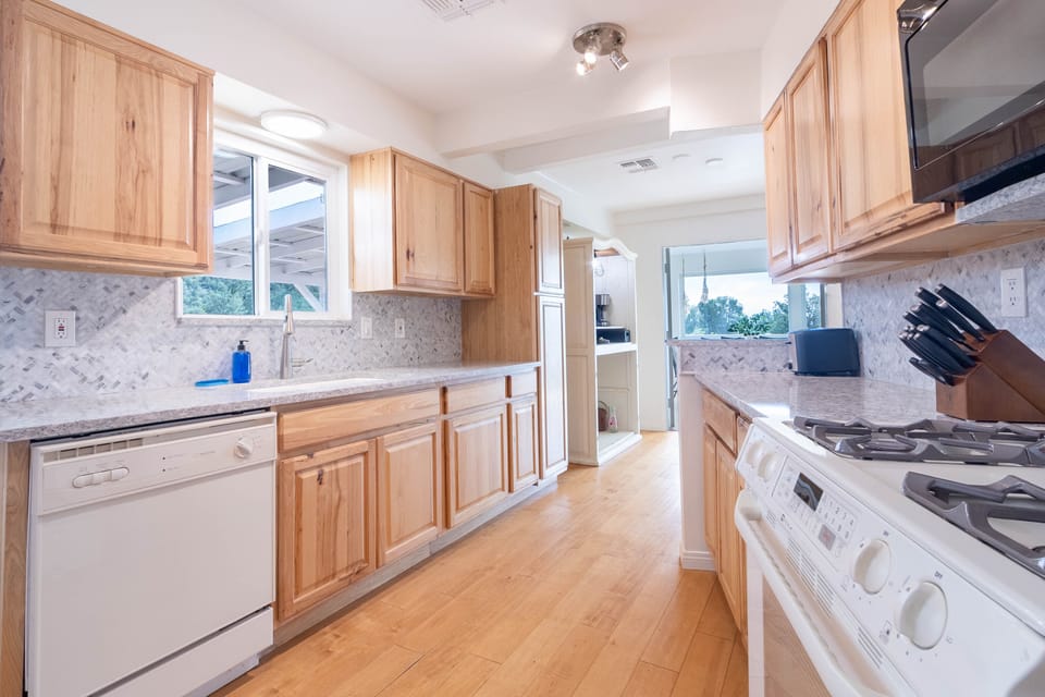 Fully Equipped Kitchen Area
