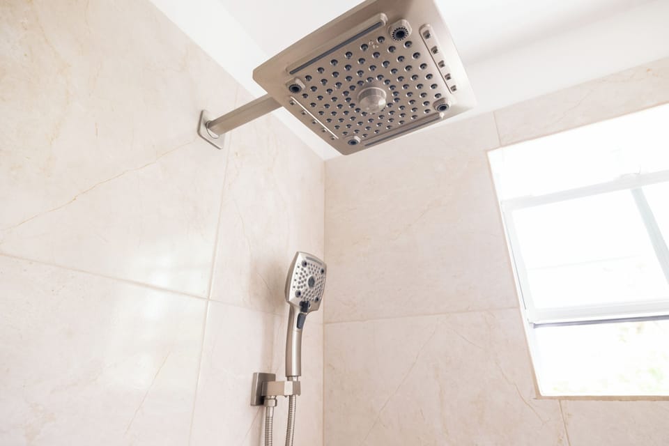 Hand-held showerhead