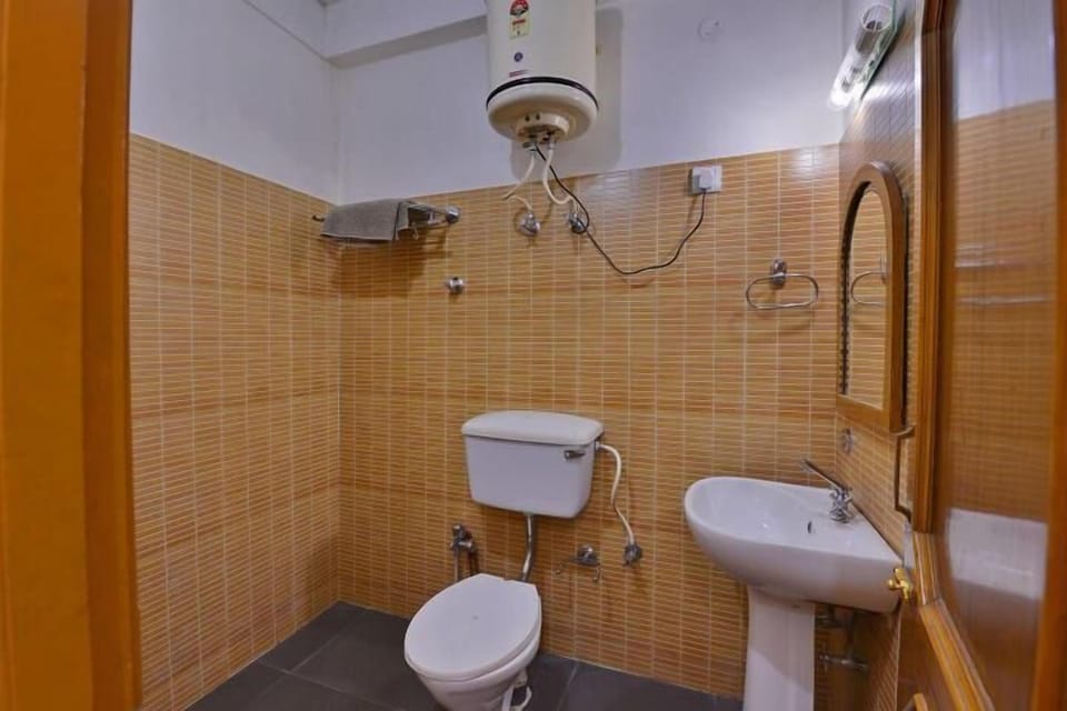Free toiletries, towels