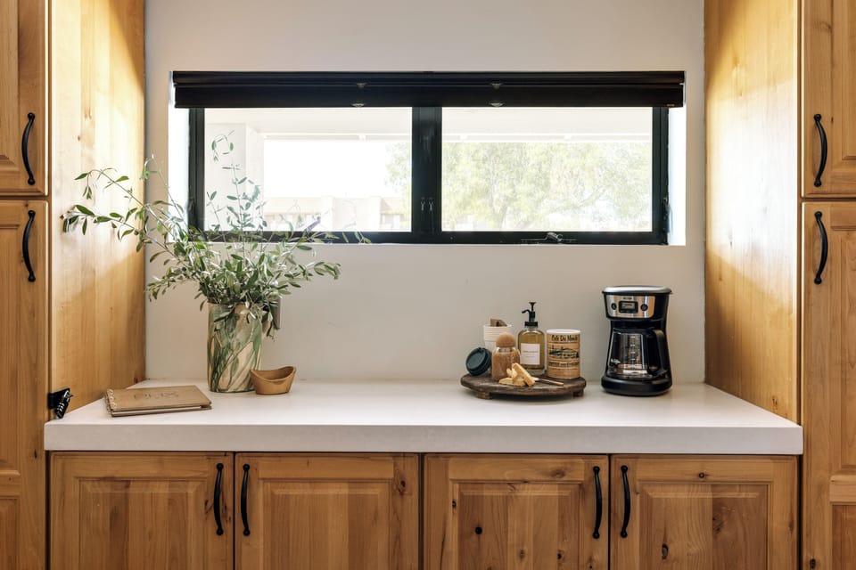 Coffee lovers rejoice! Dedicated coffee bar with complimentary premium coffee and tea selections.