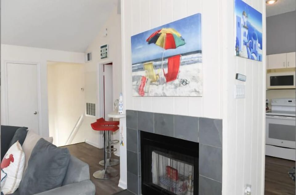 Enjoy some relaxation in our comfortable living area!