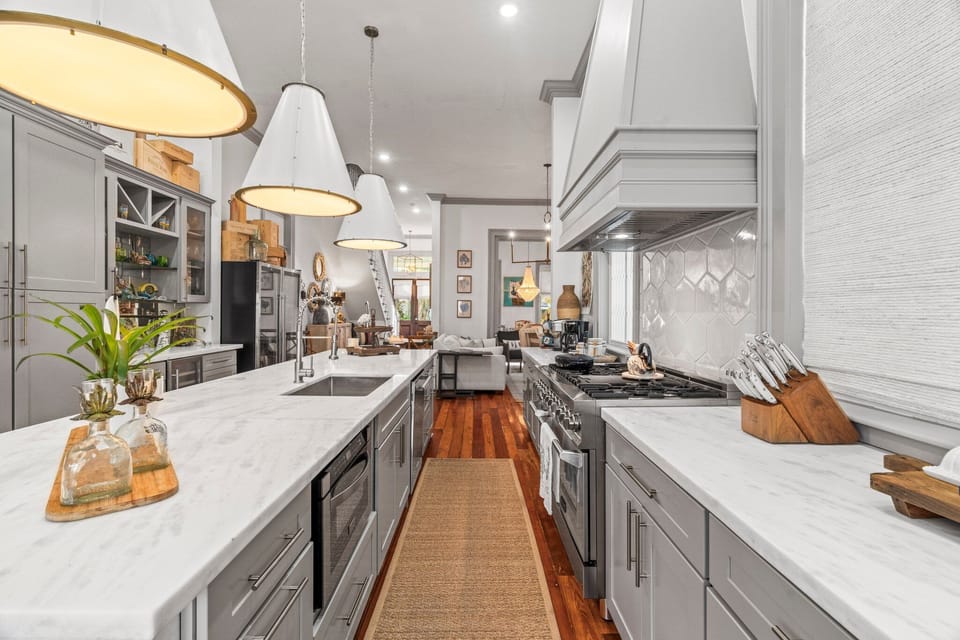 Beautiful, open concept, gourmet kitchen