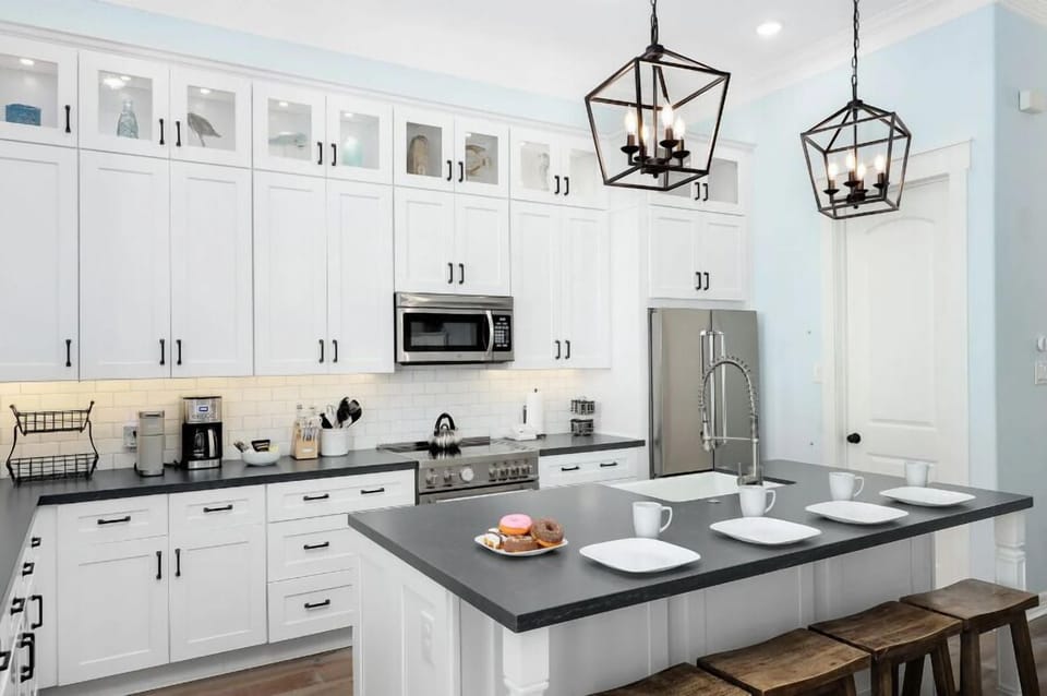 High-end kitchen for cooking great meals with family and friends.