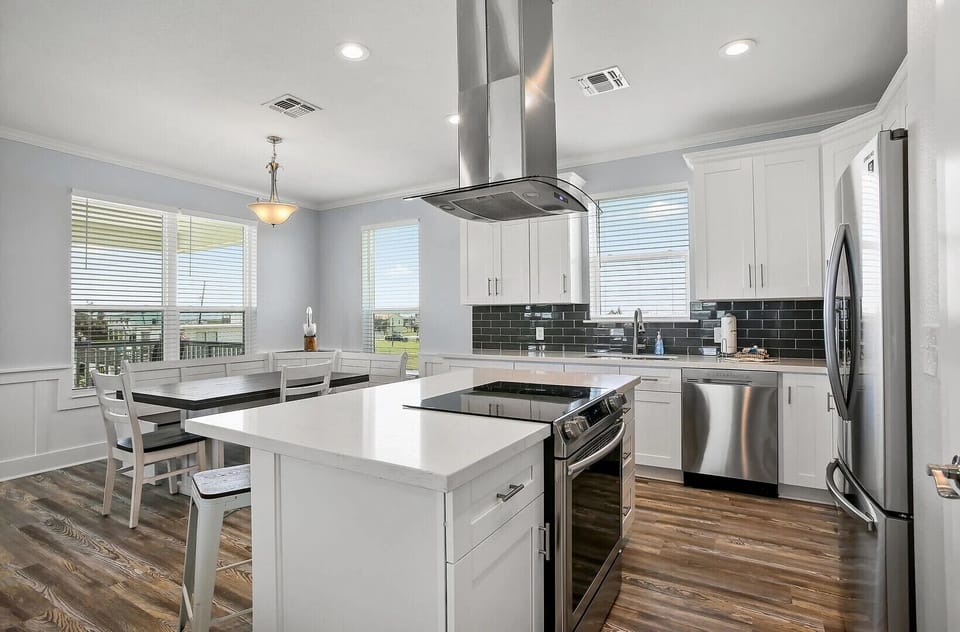 Beautiful island counter with stove and oven!
