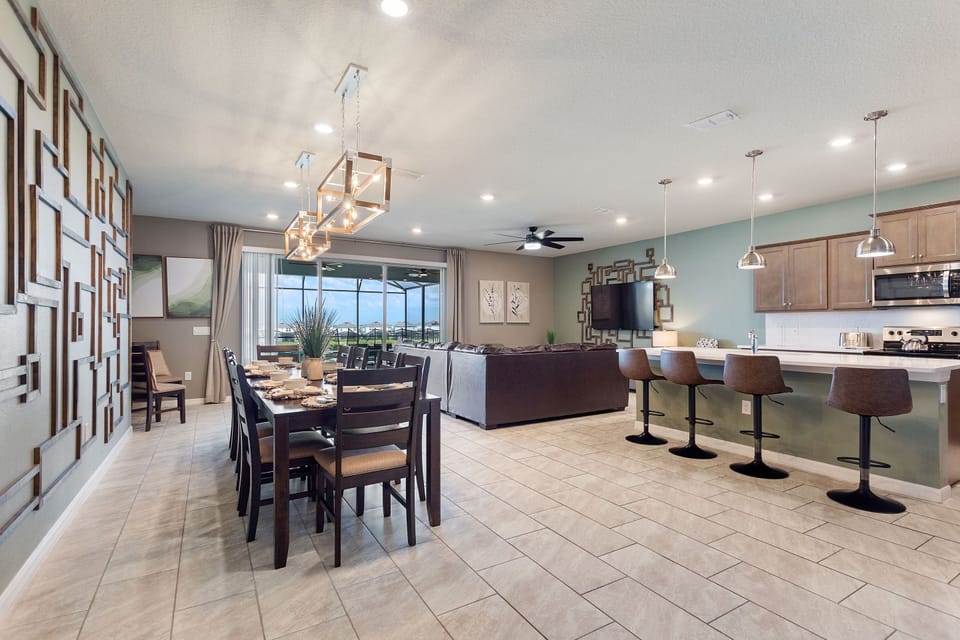 Villa, Multiple Bedrooms | Dining