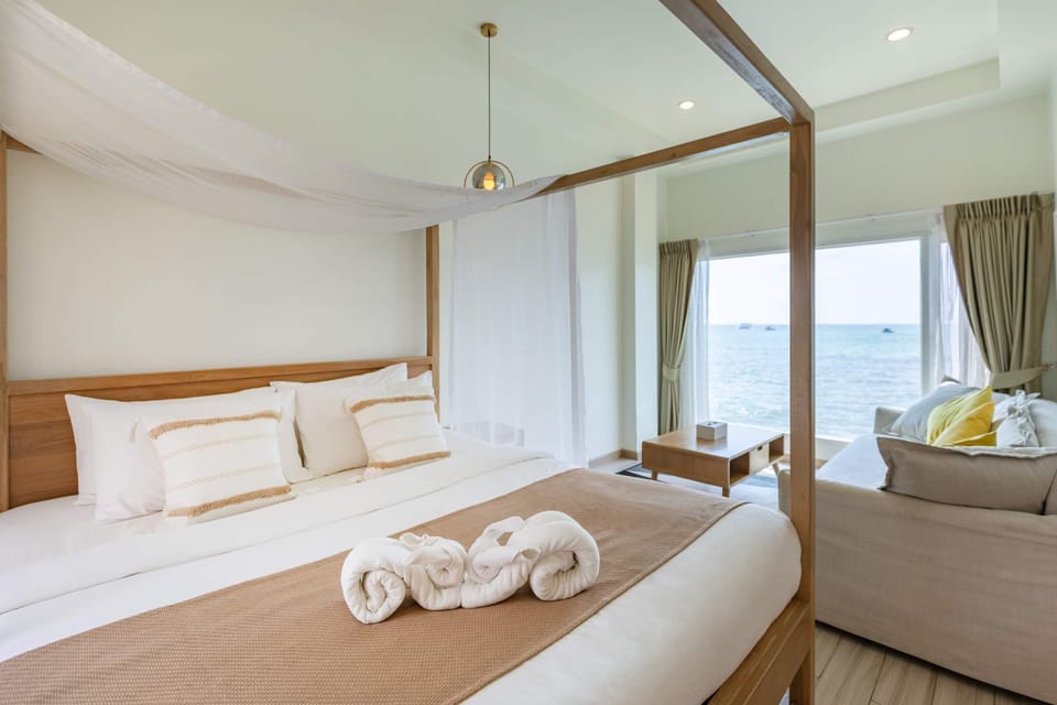 Hommy Room | Premium bedding, minibar (free items), WiFi (free), bed sheets