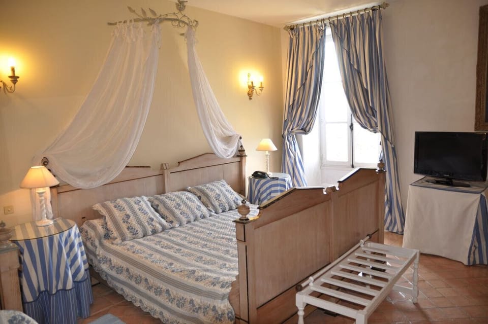 Superior Double Room | Free WiFi, bed sheets