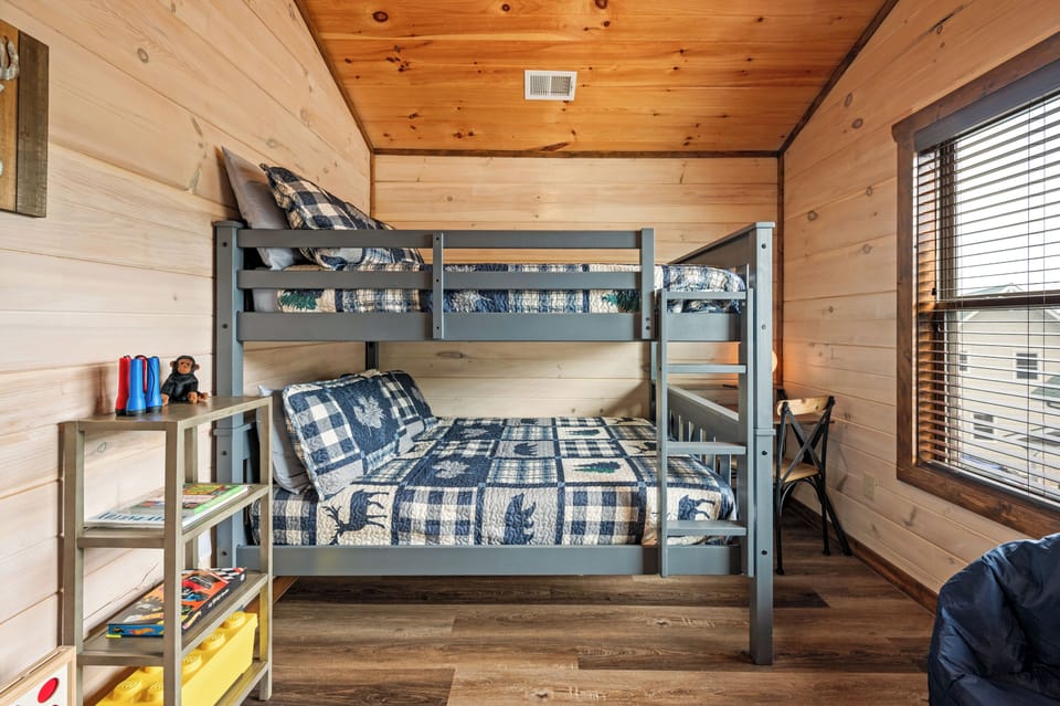 Bunk bed is two FULL beds - Can sleep 4 kids or two adults