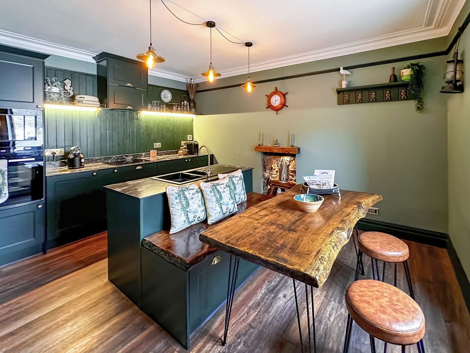Kitchen/diner | Going Coastal, Cairnbulg, near Fraserburgh