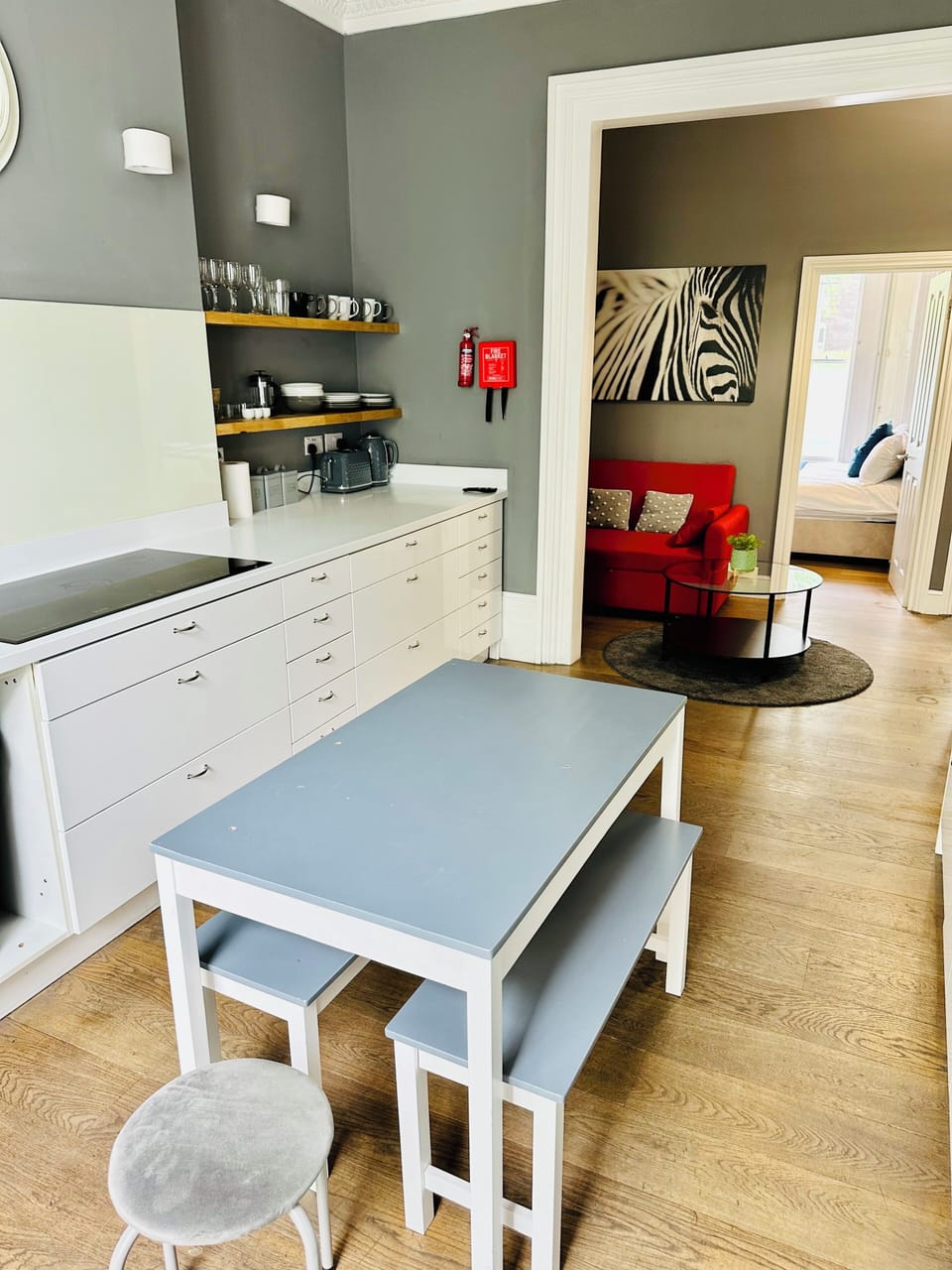 Comfort Apartment, 2 Bedrooms | Private kitchen | Full-size fridge, microwave, oven, stovetop