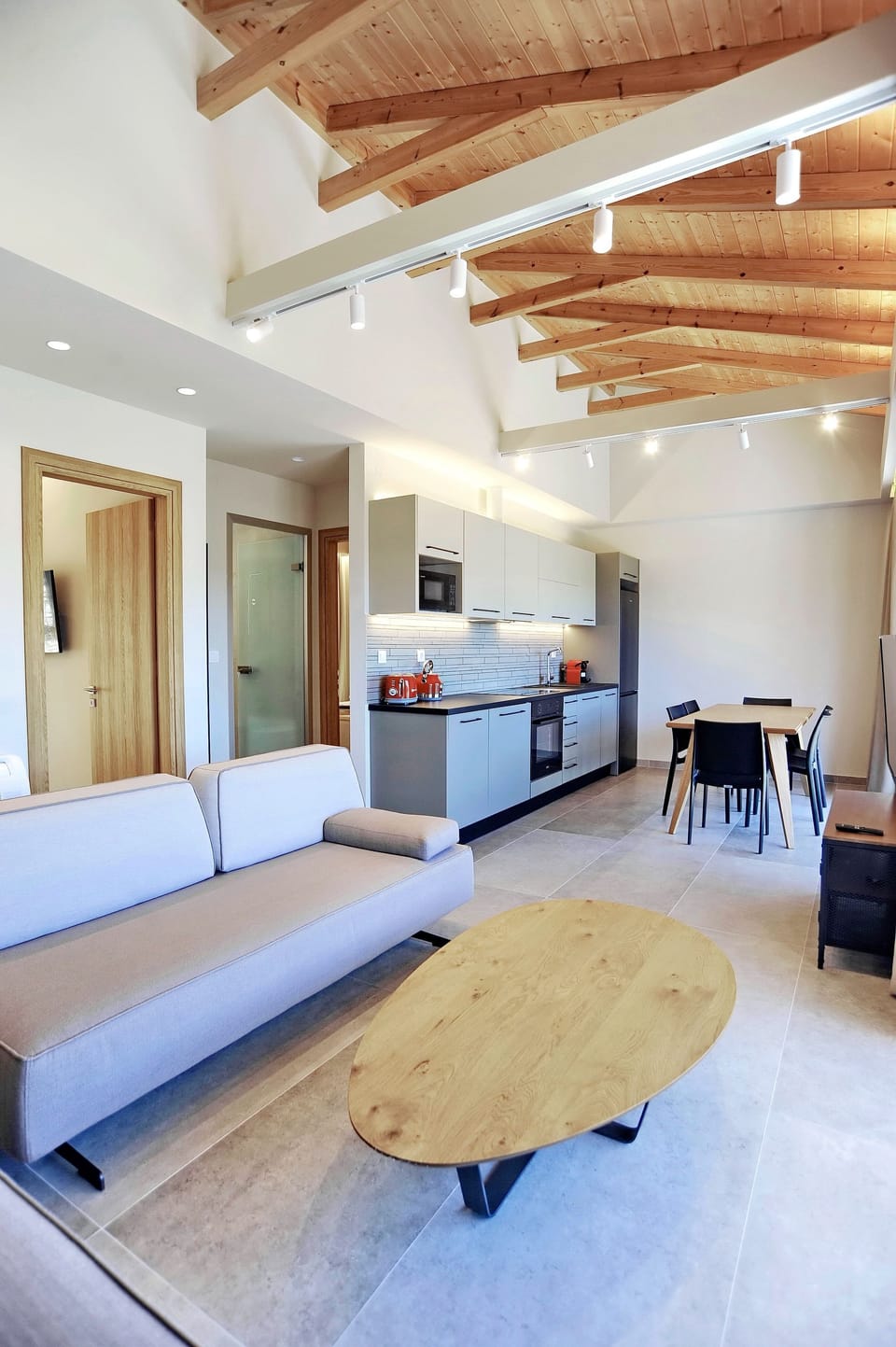 House, Smoking | 7 bedrooms
