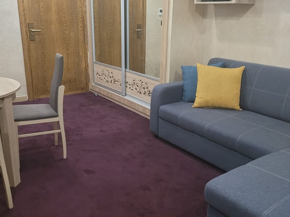 Luxury Apartment, Non Smoking | In-room safe, free WiFi
