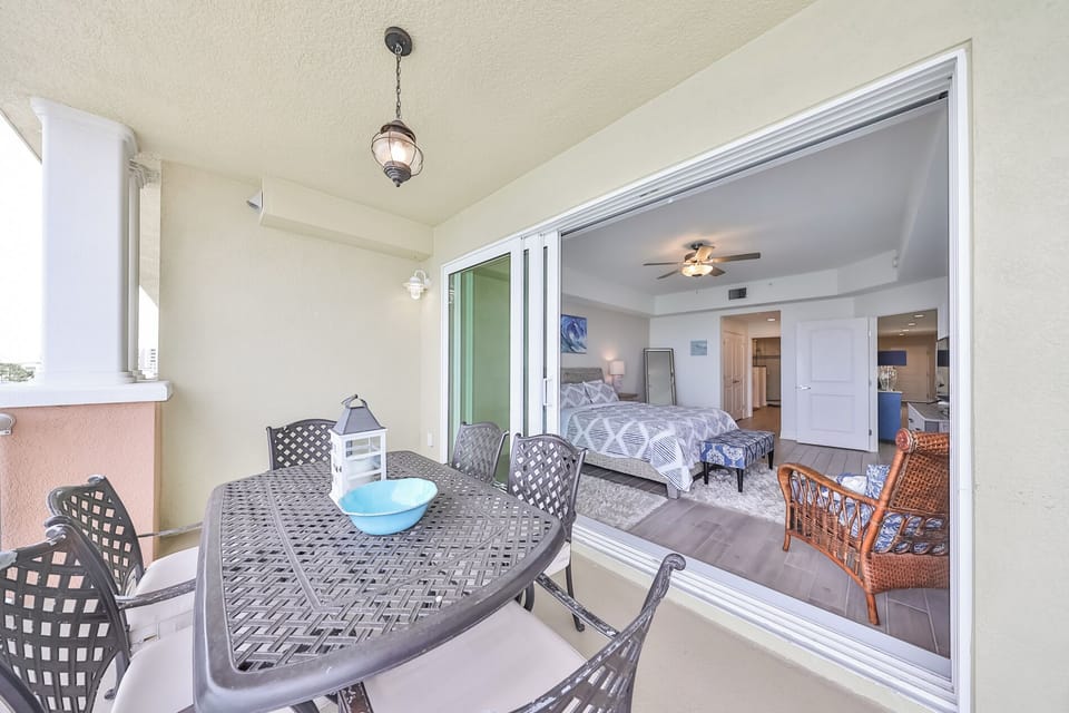 Private balcony off the master bedroom