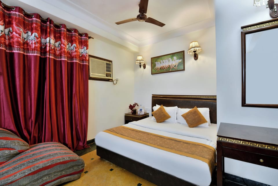 Deluxe Room, City View | In-room safe, desk, soundproofing, free WiFi