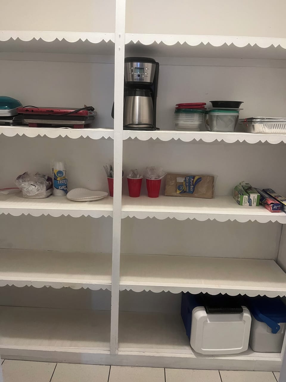 Large pantry to stock up during your Jersey Shore escape.