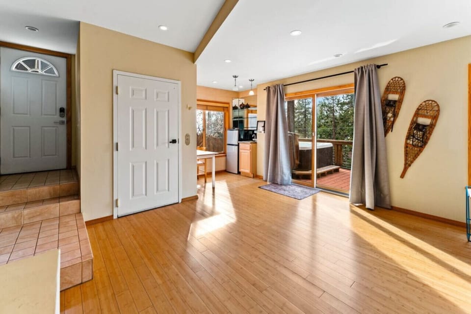 Downstairs Living Space entrance area