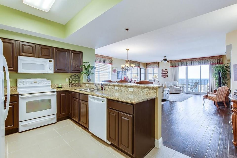 Condo, Multiple Beds (Ariel Dunes II 1901) | Private kitchen | Oven, toaster