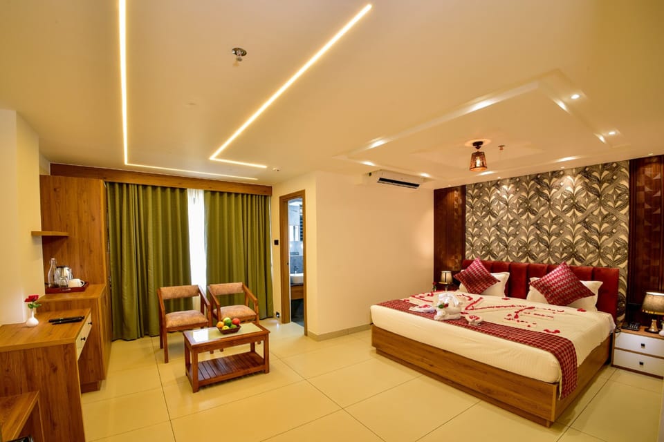 Suite | Interior detail