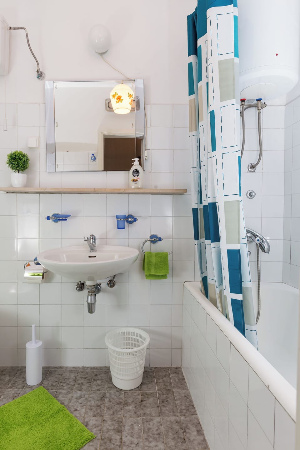 Double Room (Double Room with Terrace and Partial ) | Bathroom | Bathtub, towels