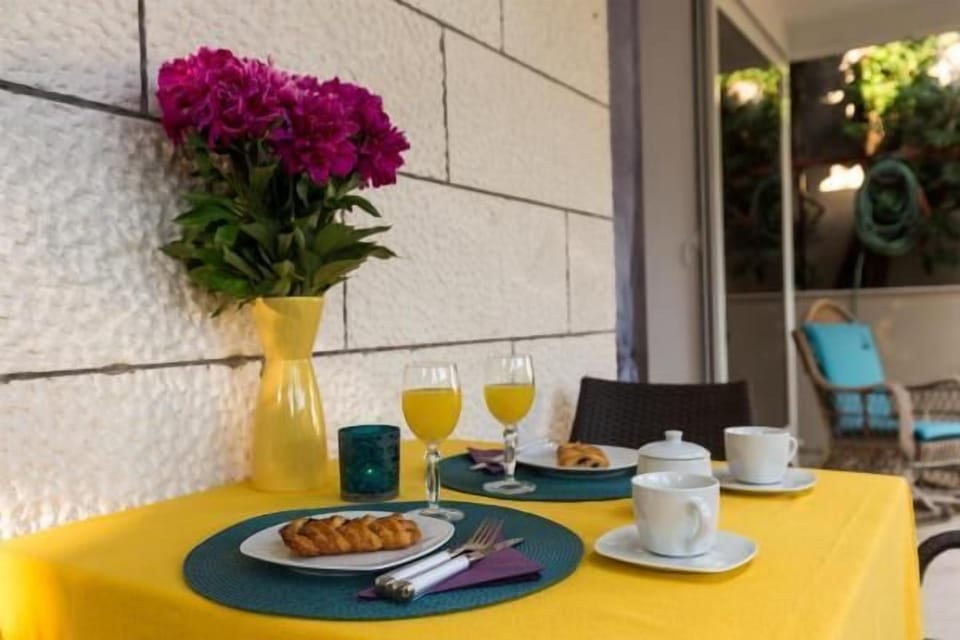 Apartment (Apartment Hitri - One Bedroom Apartme) | Terrace/patio