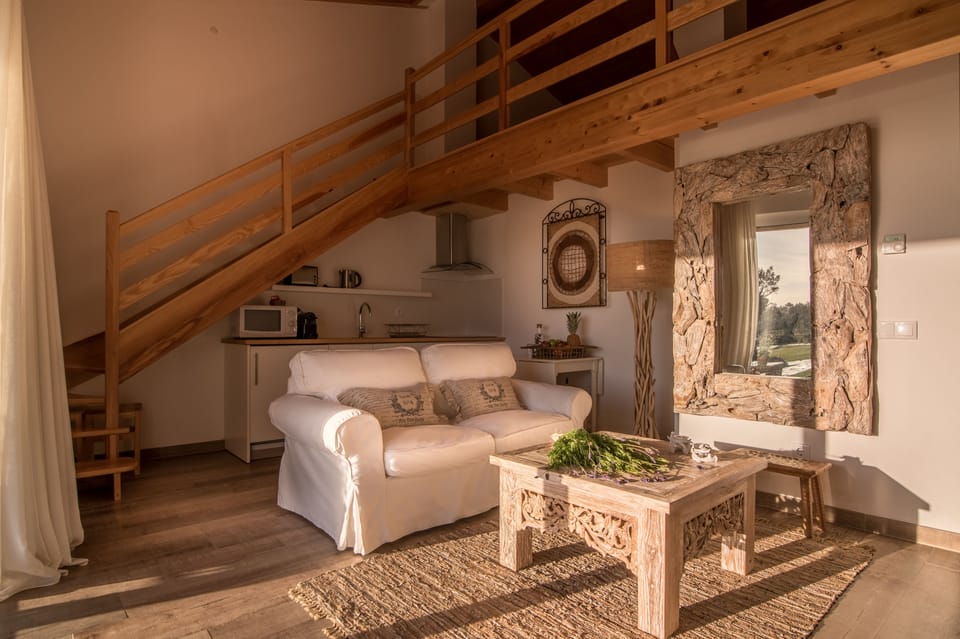 Cottage, Mezzanine | Living room | LED TV